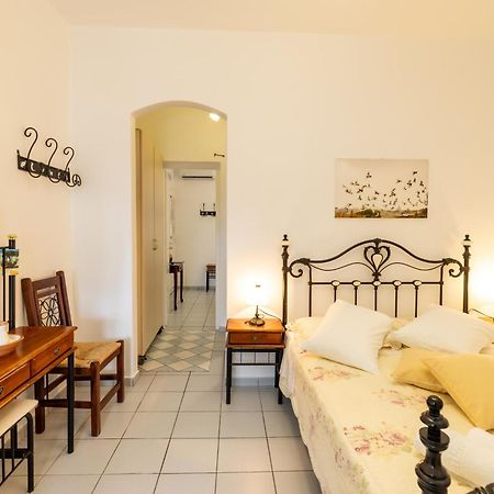 Pension Ageliki Sifnos Platis Gialos  ภายนอก รูปภาพ