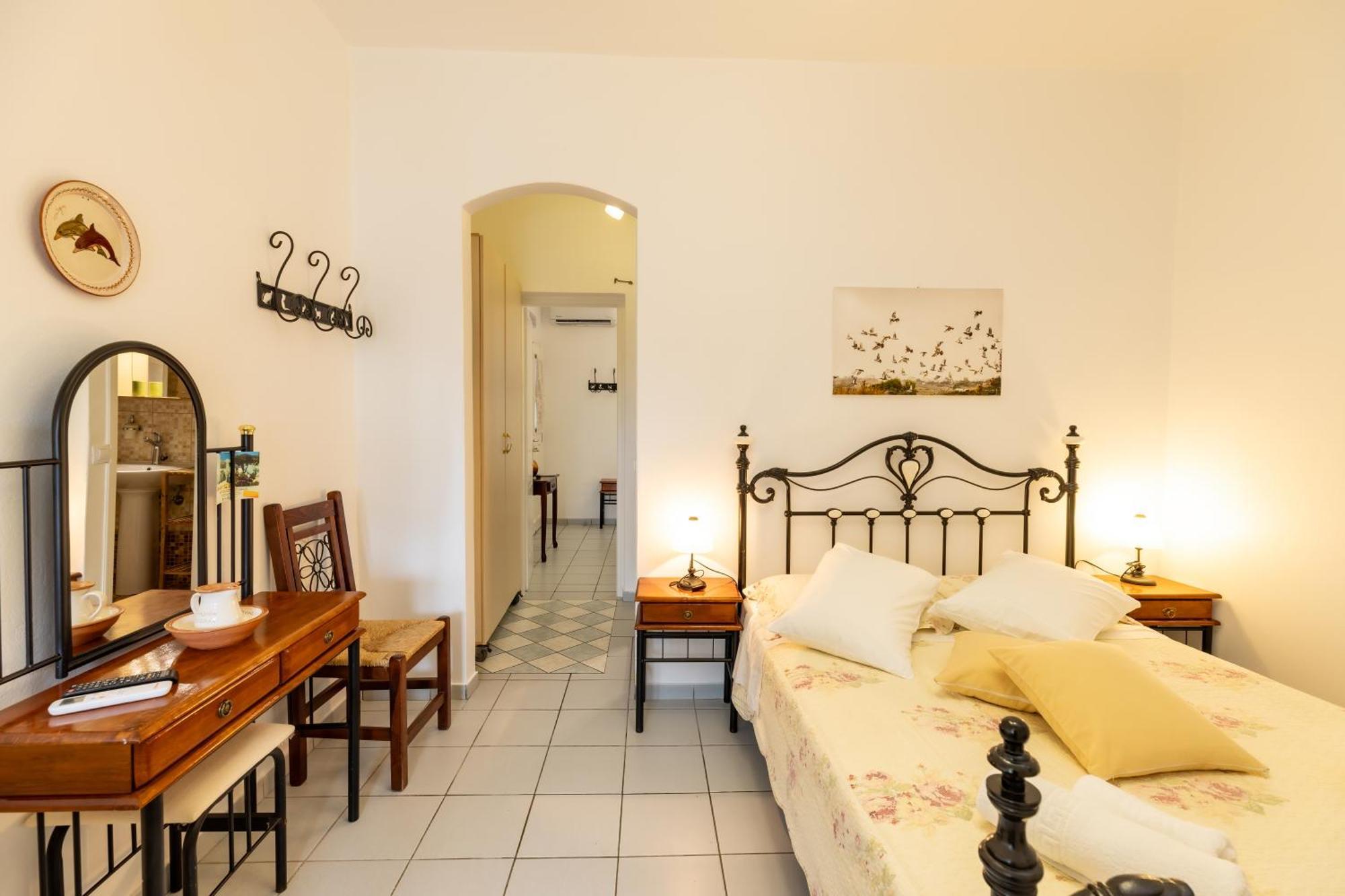 Pension Ageliki Sifnos Platis Gialos  ภายนอก รูปภาพ