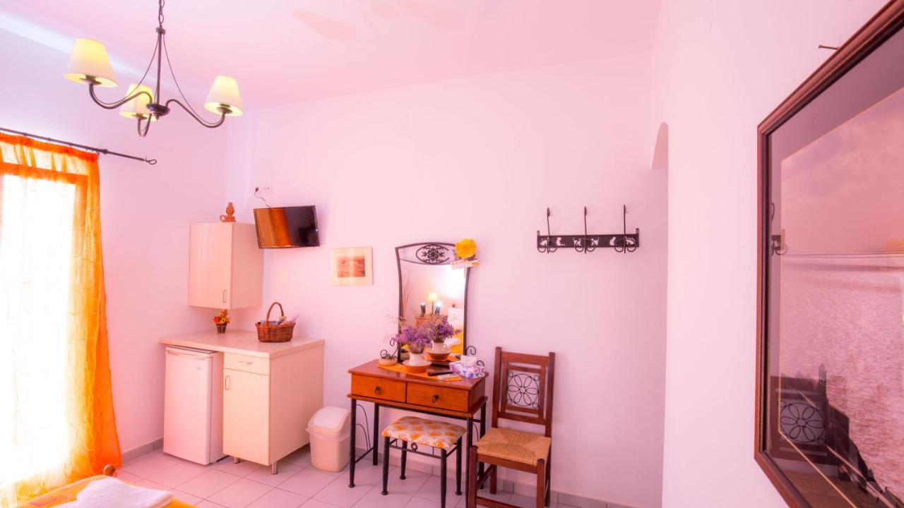 Pension Ageliki Sifnos Platis Gialos  ภายนอก รูปภาพ