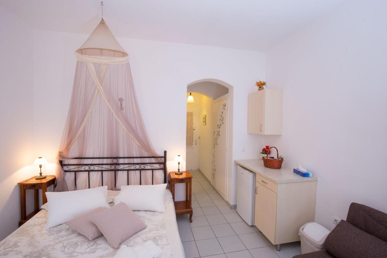 Pension Ageliki Sifnos Platis Gialos  ภายนอก รูปภาพ